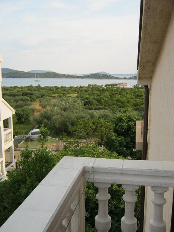 Apartments Nestor Tribalj Exteriér fotografie